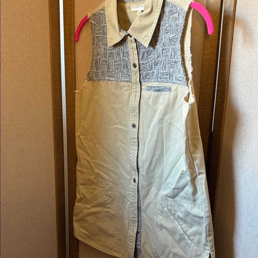 FINAL MARKDOWN Gilded Intent Sleeveless Raw Edge Jacket XS